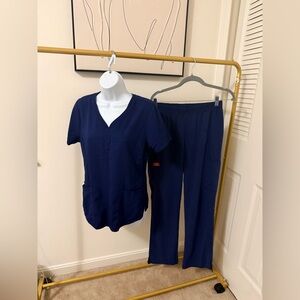 Healing Hands Navy Blue Scrub Set
